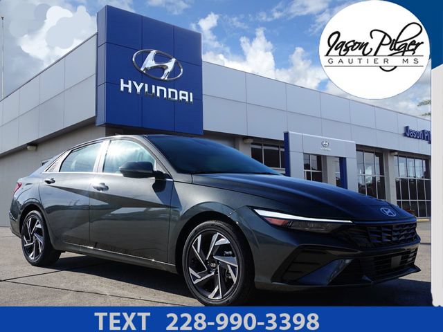 New 2026 Hyundai Elantra Limited FWD image 1