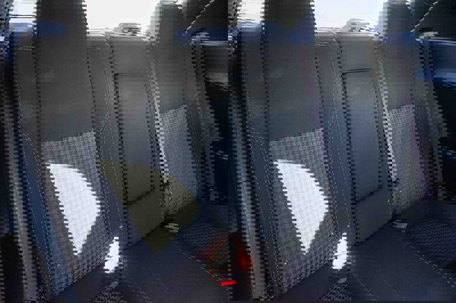 Used 2020 Dodge Challenger SXT w/ Driver Convenience Group image 11