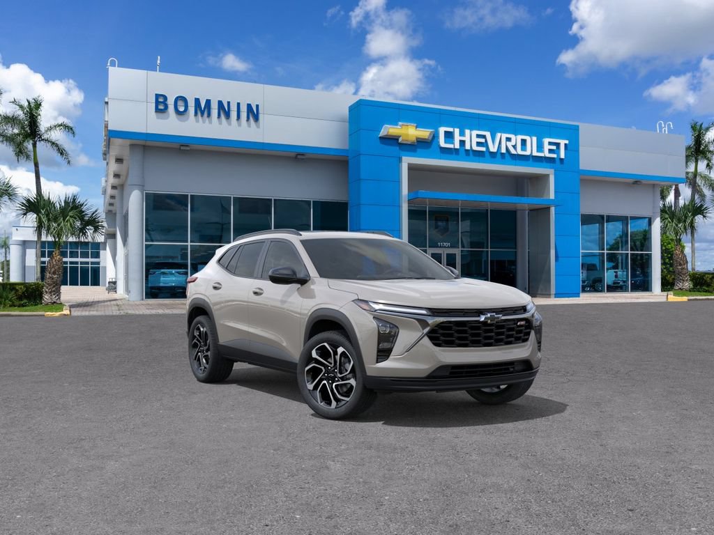 New 2026 Chevrolet Trax RS w/ Sunroof Package FWD image 2