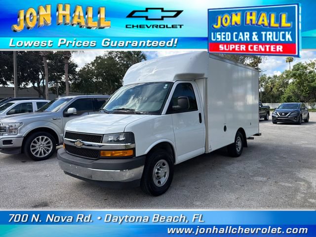 Used 2019 Chevrolet Express 3500 w/ Power Convenience Package RWD image 2