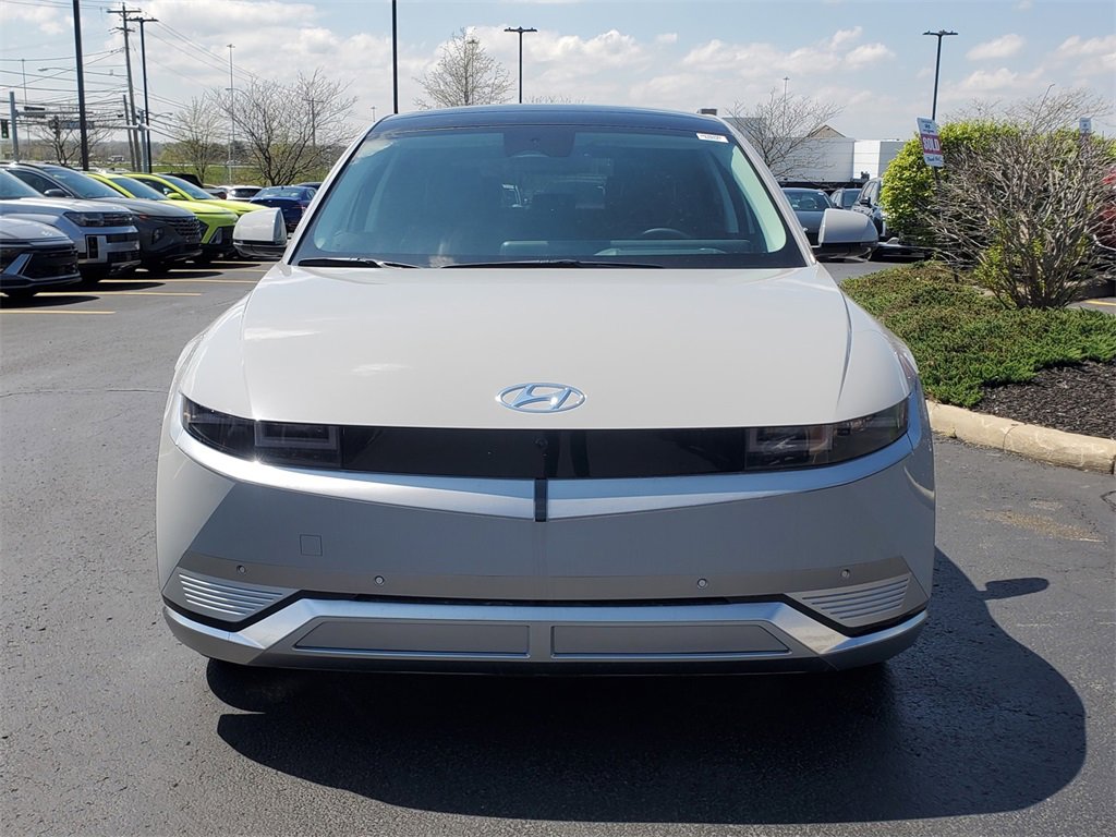 New 2024 Hyundai Ioniq 5 Limited image 9