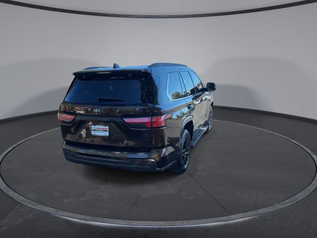 Used 2023 Toyota Sequoia Platinum image 13