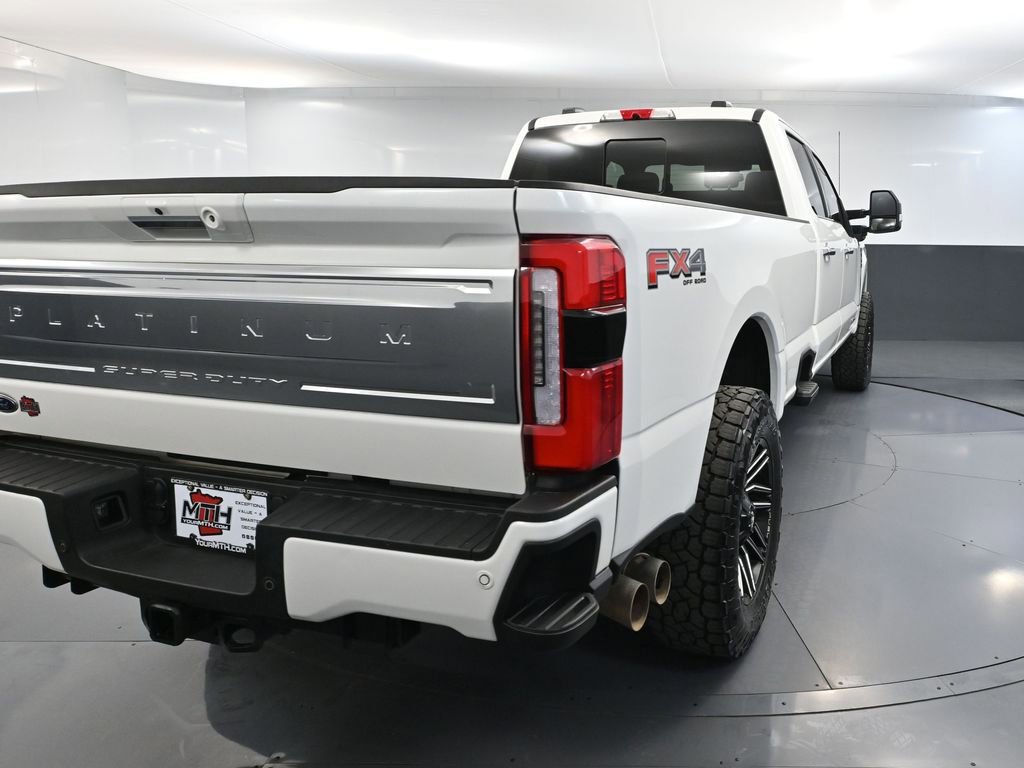 Used 2024 Ford F350 Platinum image 7
