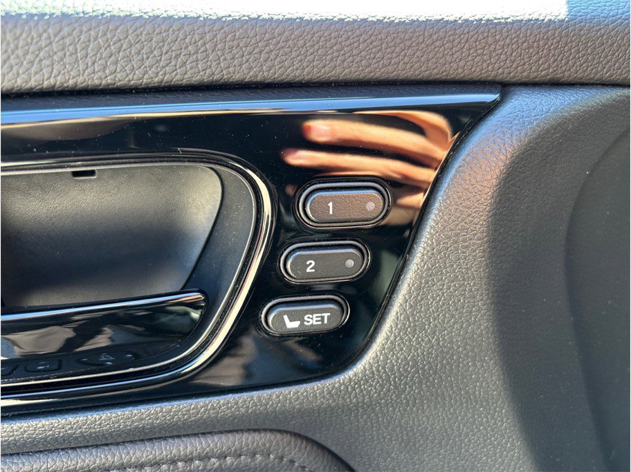 Used 2023 Honda Odyssey Touring image 21