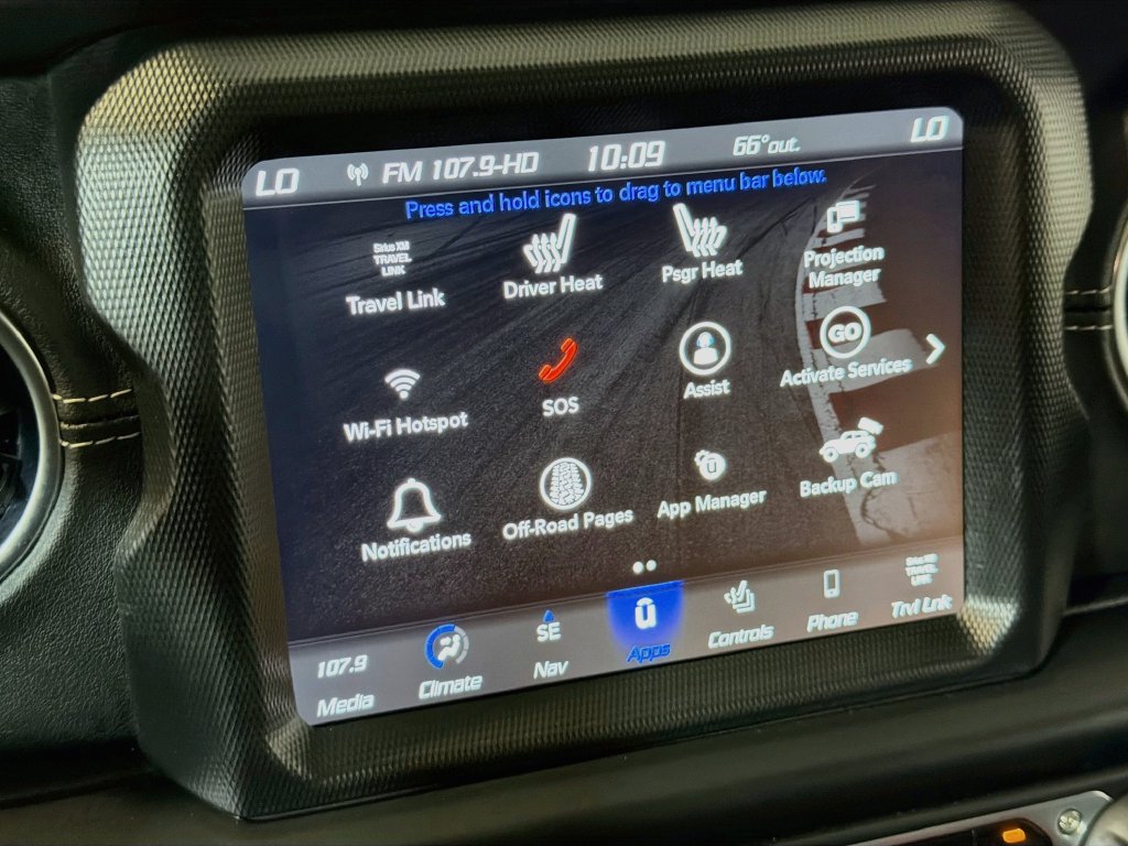 Used 2023 Jeep Wrangler Unlimited Sahara w/ Dual Top Group AWD/4WD image 17