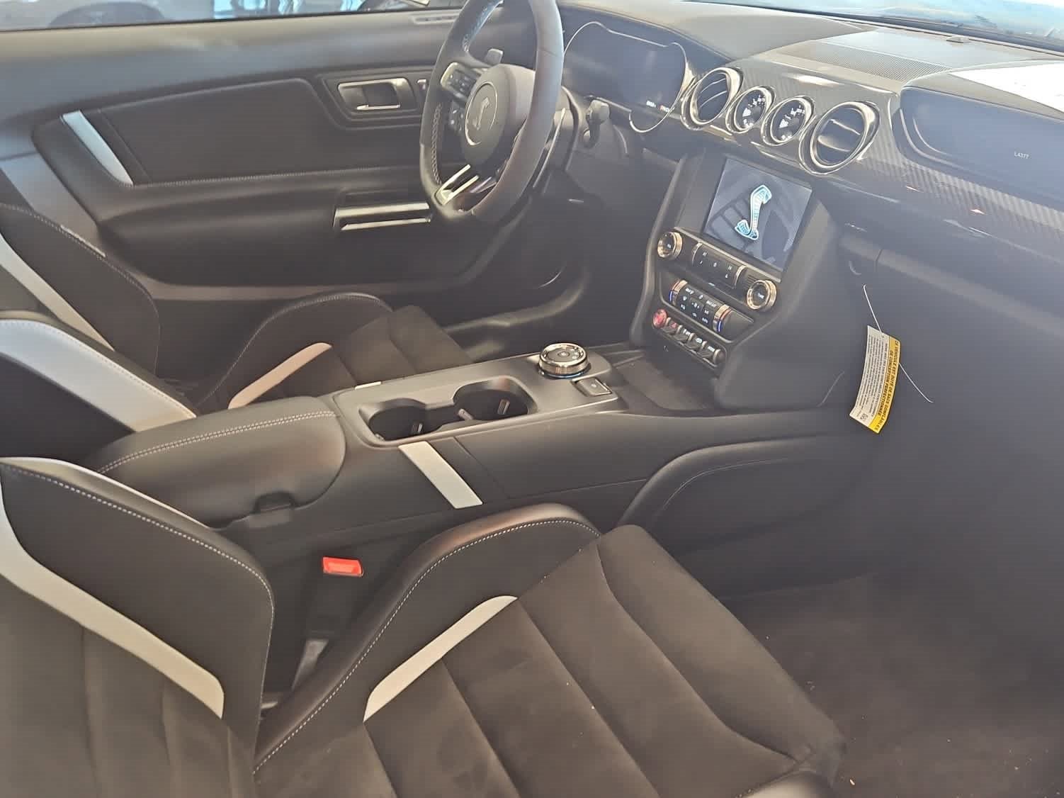 Certified 2020 Ford Mustang Shelby GT500 w/ Carbon Fiber Track Pack image 11