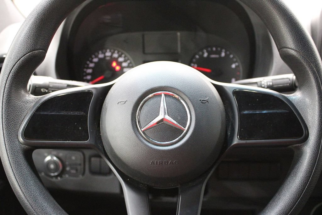 Used 2019 Mercedes-Benz Sprinter 170 Cargo image 18