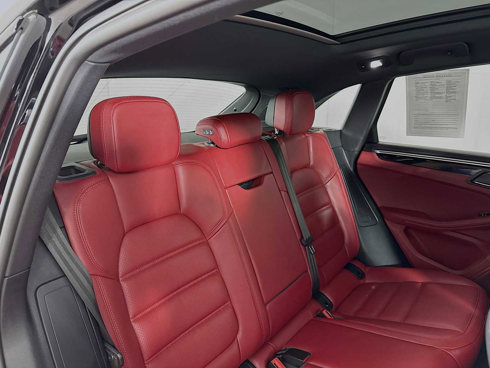 Used 2024 Porsche Macan S image 28