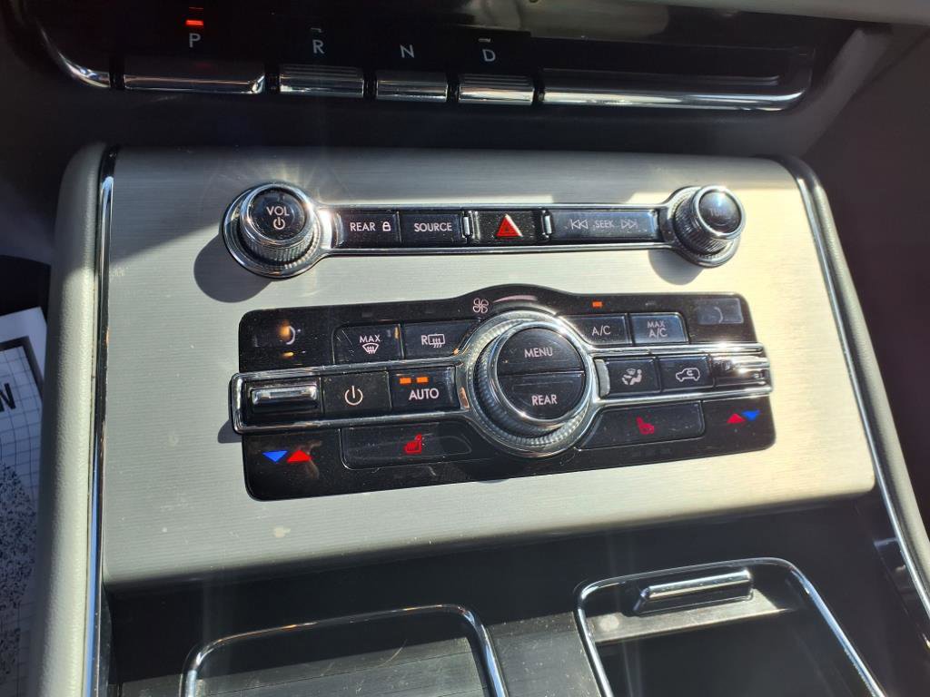 Used 2020 Lincoln Aviator Reserve RWD image 17