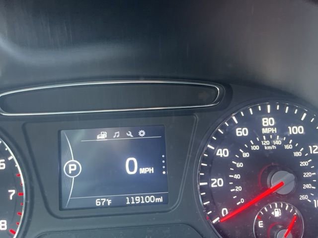 Used 2016 Kia Sorento LX image 29