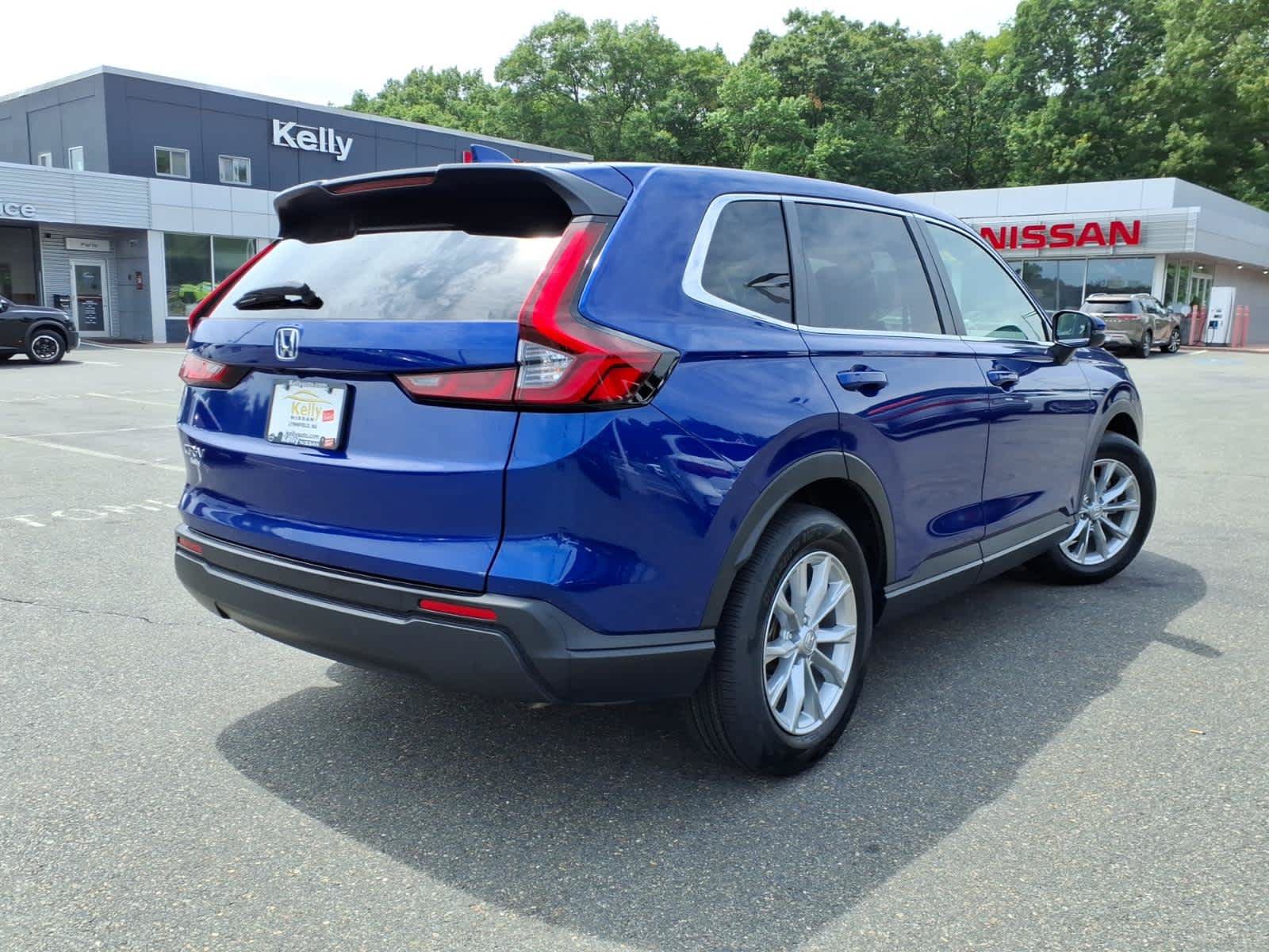 Used 2024 Honda CR-V EX image 5