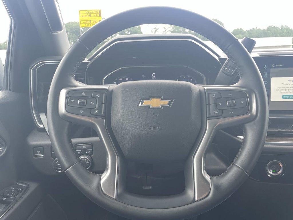 Used 2024 Chevrolet Silverado 1500 LT AWD/4WD image 24