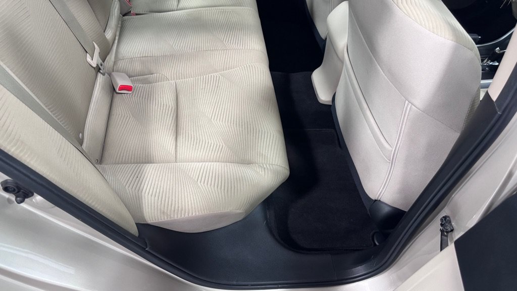 Used 2015 Honda Accord LX image 30