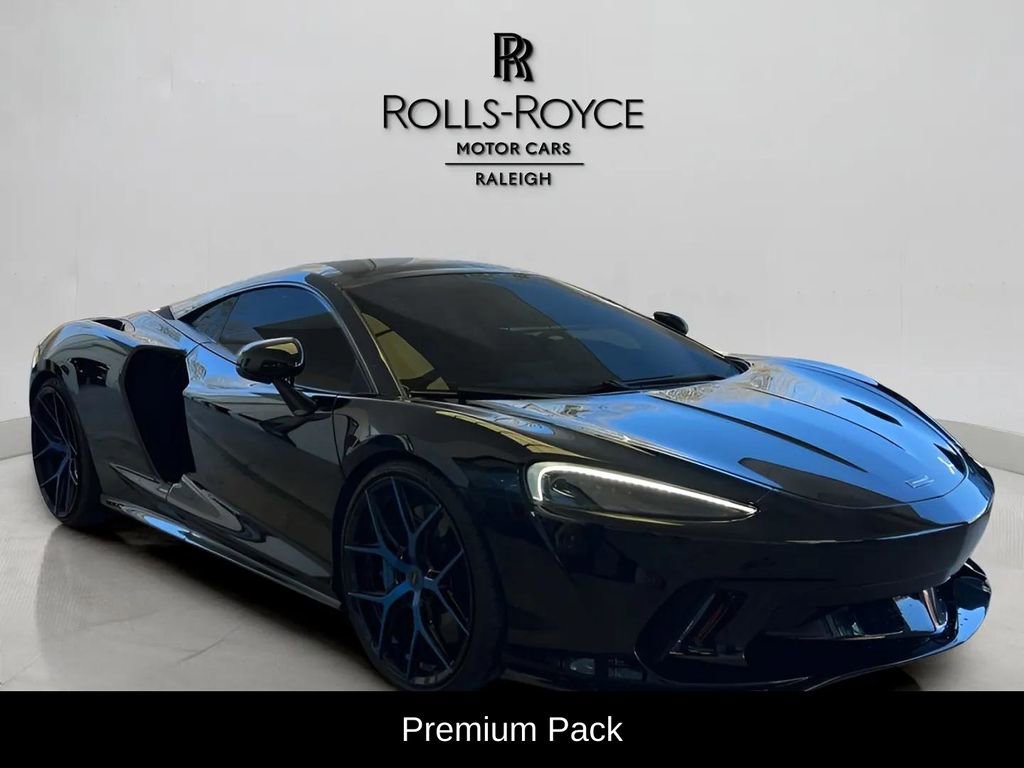 Used 2022 McLaren GT video 3