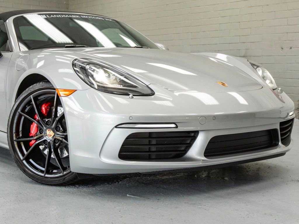 Used 2024 Porsche 718 Boxster S image 8