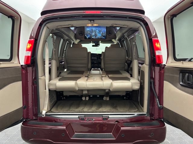 Used 2020 GMC Savana 2500 w/ Enhanced Convenience Package RWD image 13