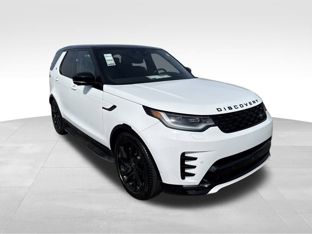Used 2025 Land Rover Discovery Dynamic SE AWD/4WD image 5