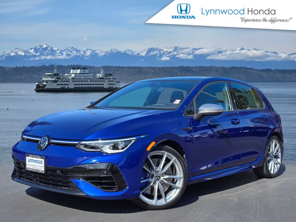 Used 2024 Volkswagen Golf R AWD/4WD image 1