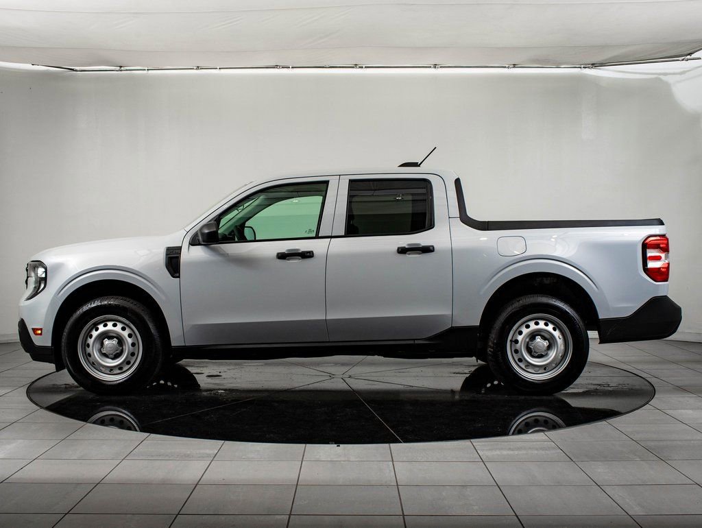Used 2025 Ford Maverick XL FWD image 5