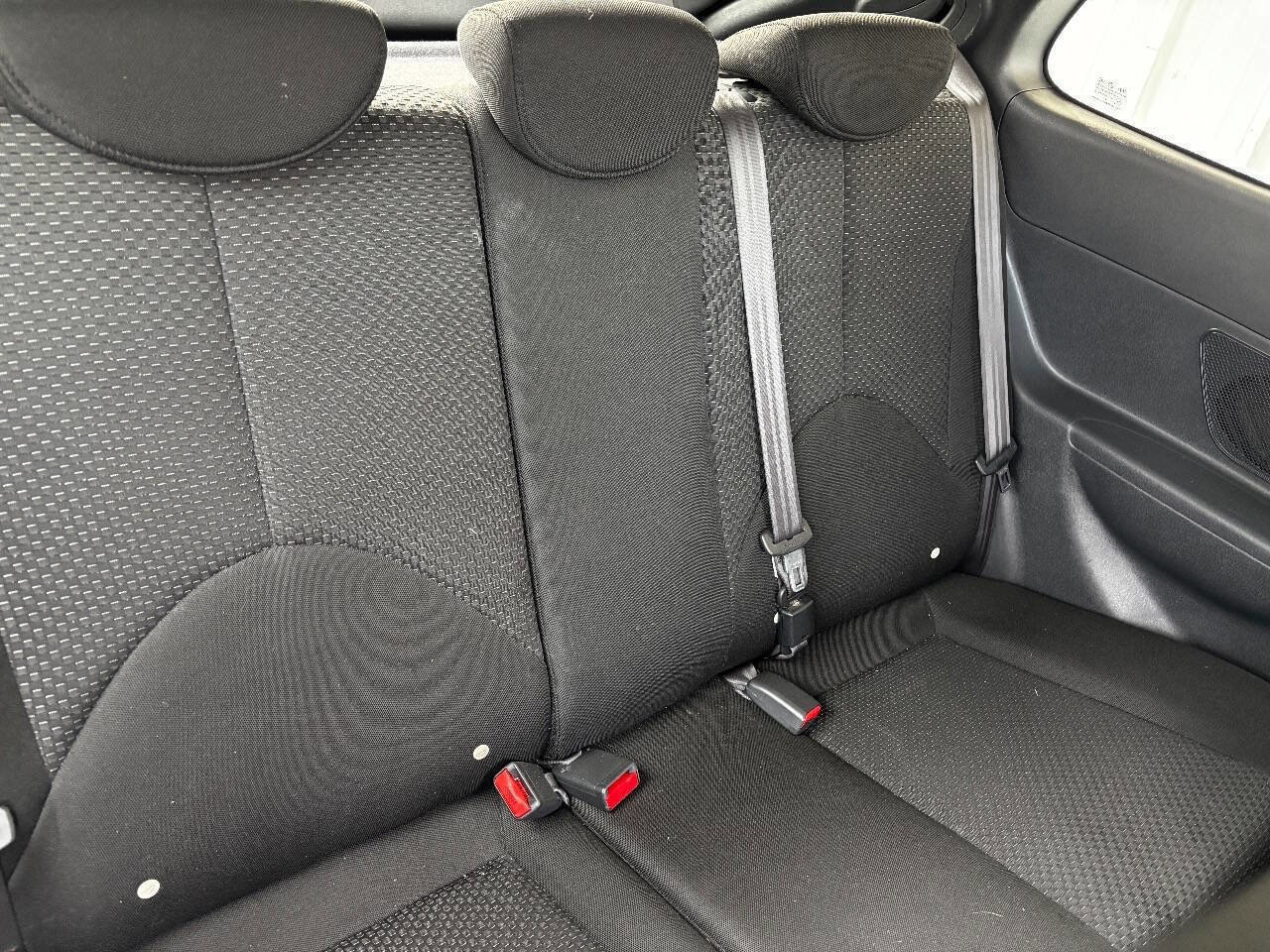 Used 2008 Hyundai Accent GS image 15