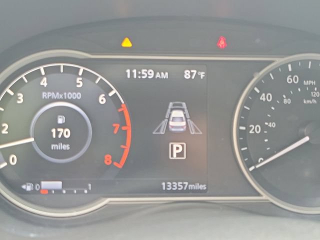 Certified 2024 Nissan Versa SR w/ Trunk Package FWD image 23