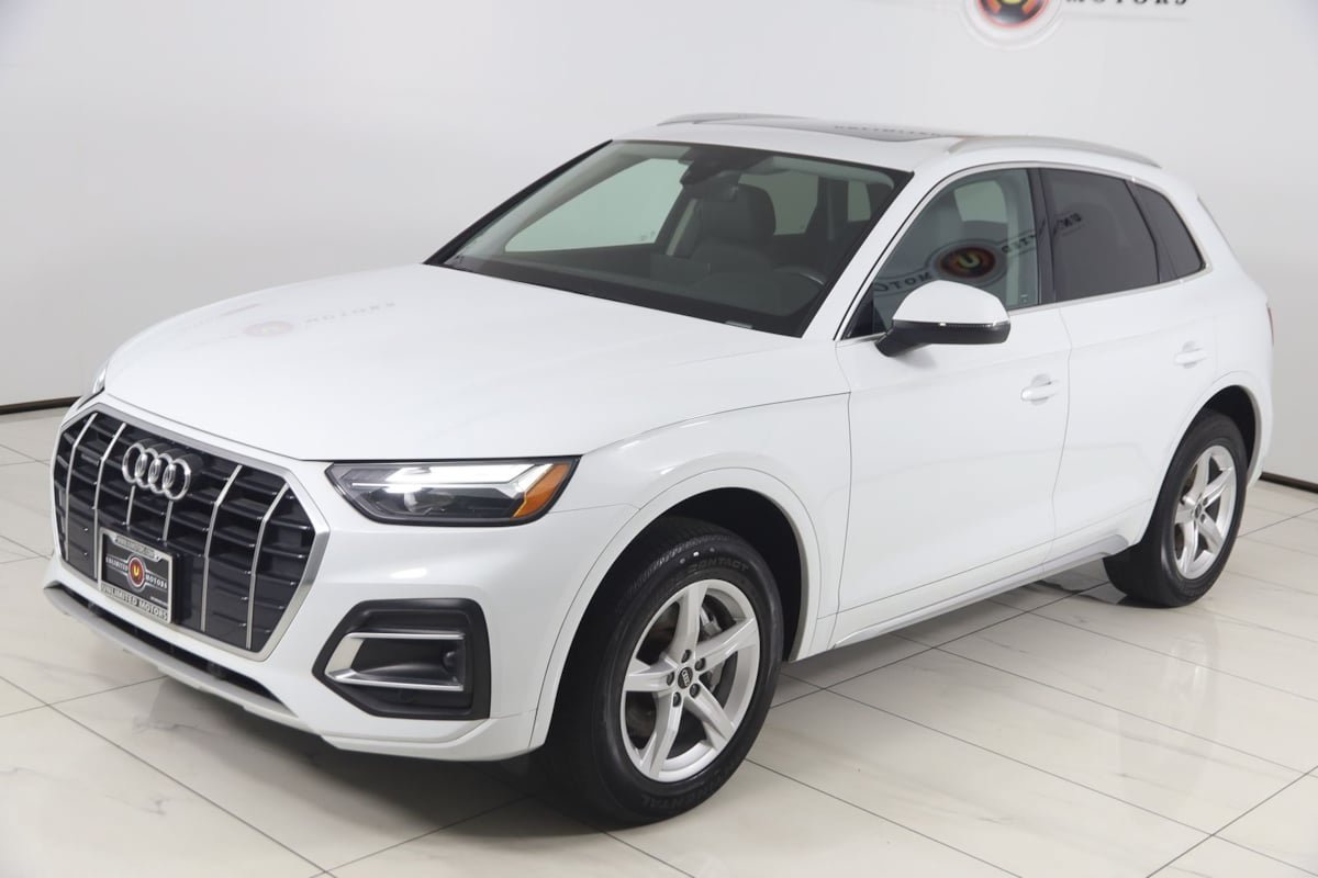 Used 2023 Audi Q5 2.0T Premium w/ Convenience Package AWD/4WD image 21
