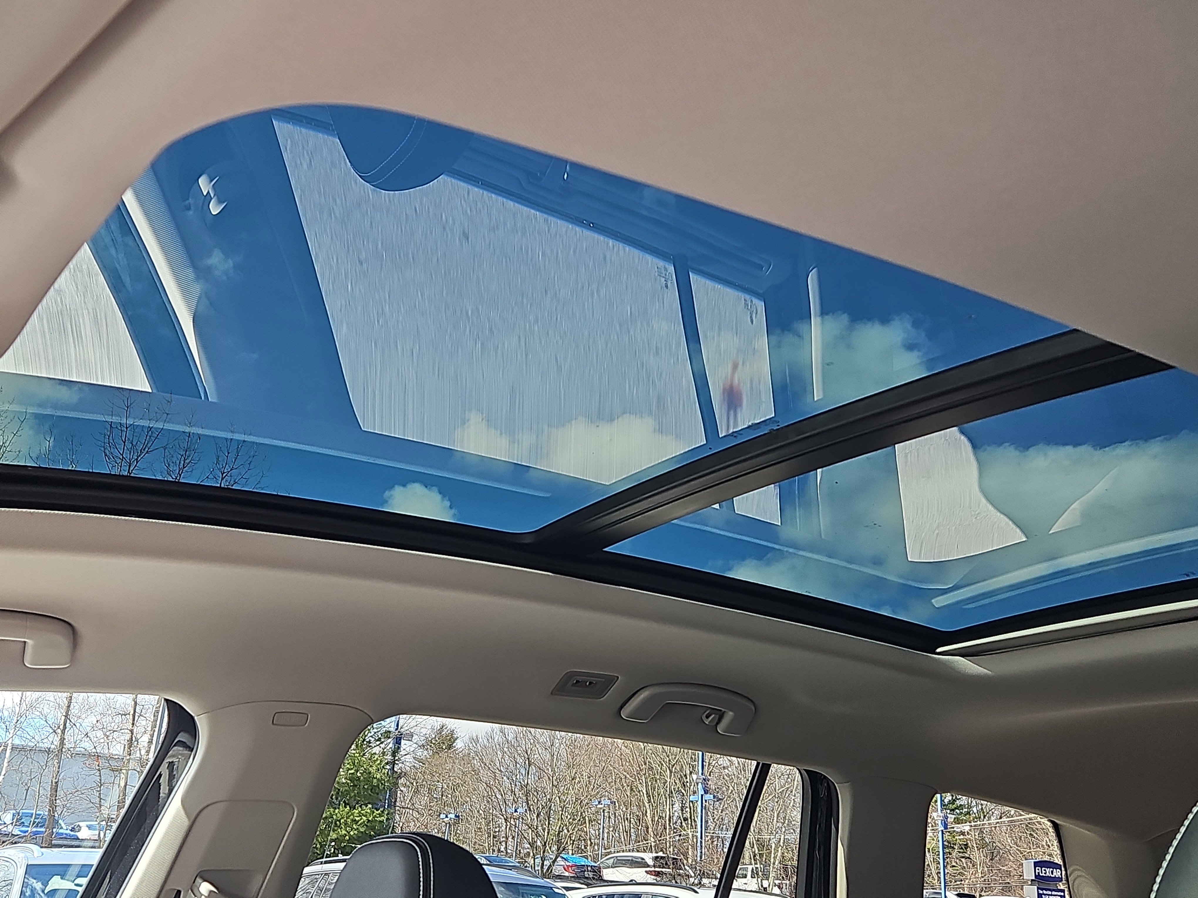 New 2026 Volkswagen Atlas SE image 8