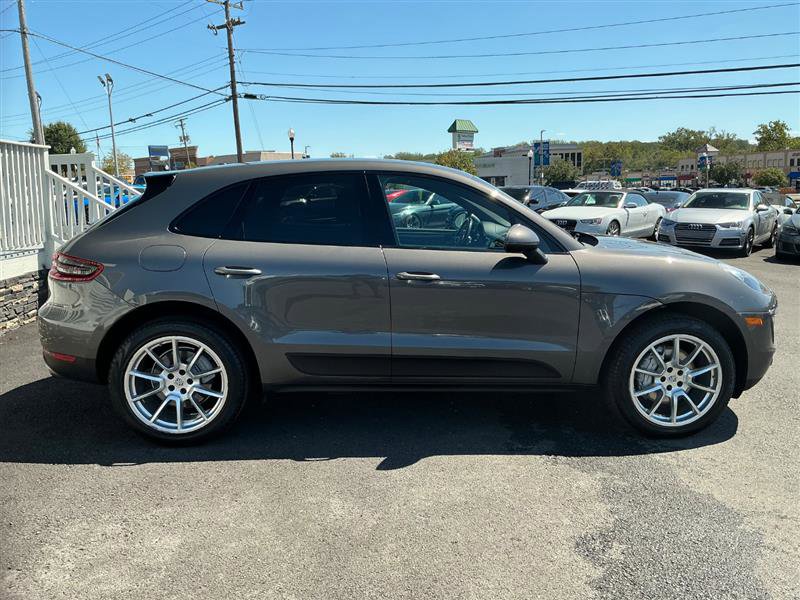 Used 2015 Porsche Macan S image 6