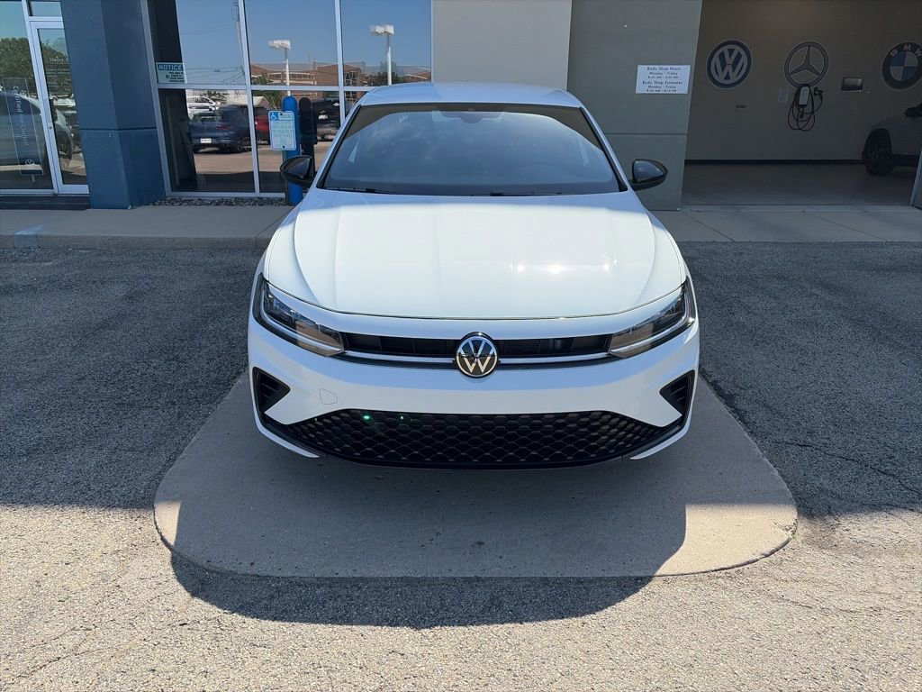 Certified 2025 Volkswagen Jetta Sport FWD image 3
