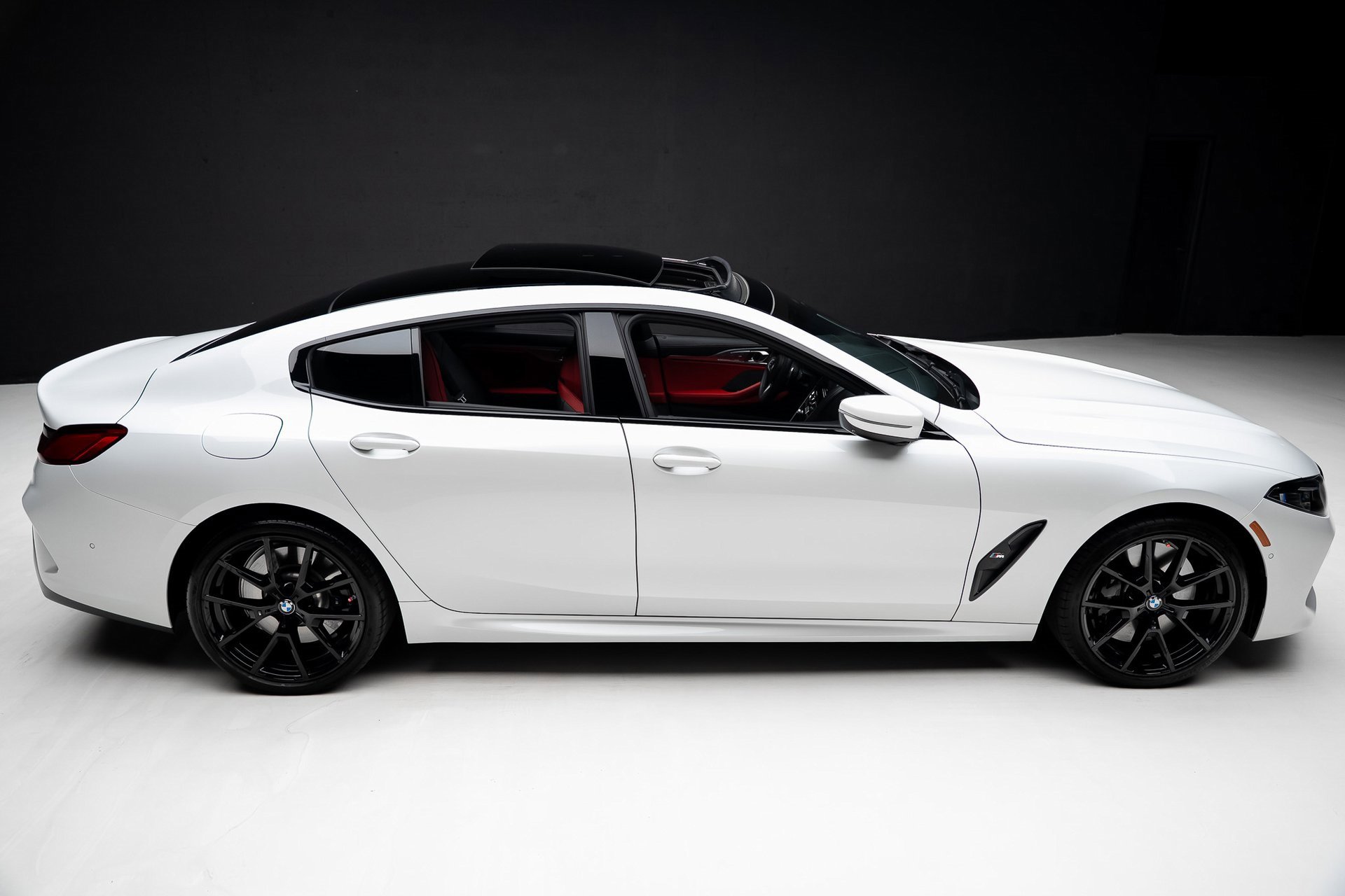 Used 2025 BMW 840i image 34