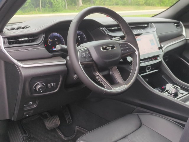 New 2026 Jeep Grand Cherokee Limited AWD/4WD image 29
