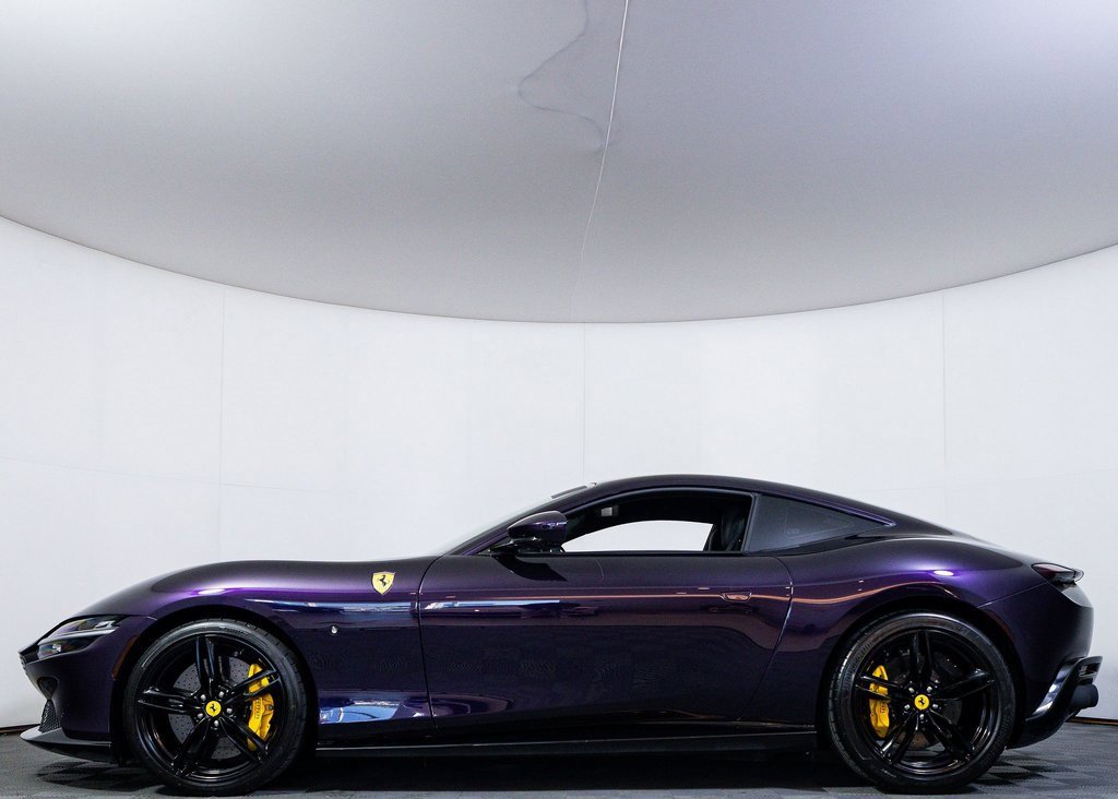 Certified 2023 Ferrari Roma image 4