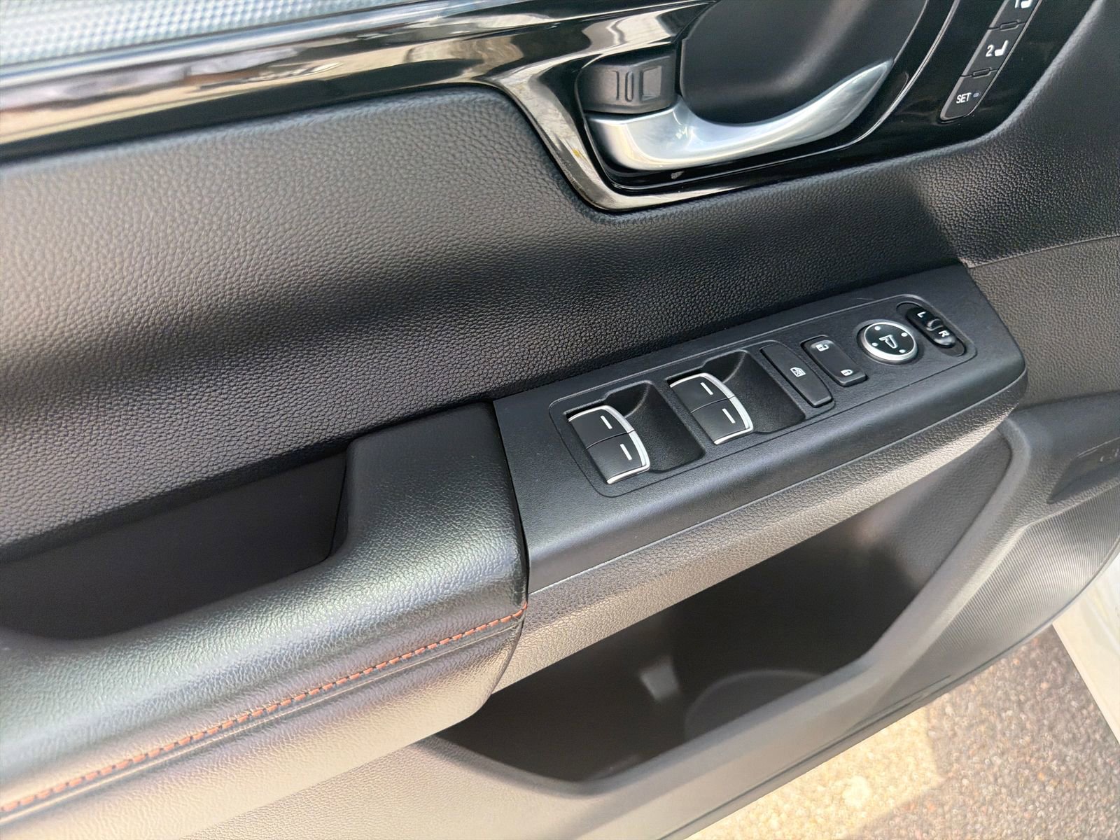 Used 2026 Honda CR-V Sport Touring image 17