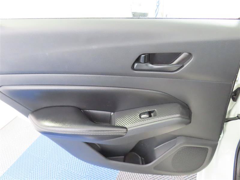 Used 2025 Nissan Altima 2.5 SV FWD image 28