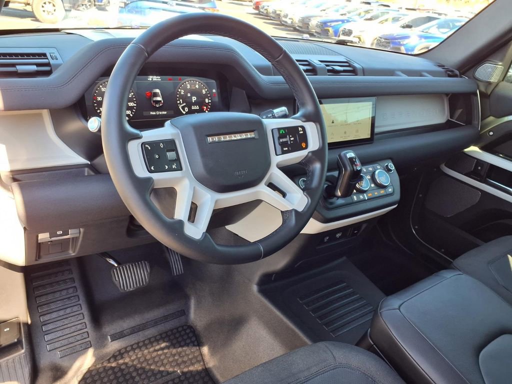 Used 2021 Land Rover Defender 90 First Edition image 2