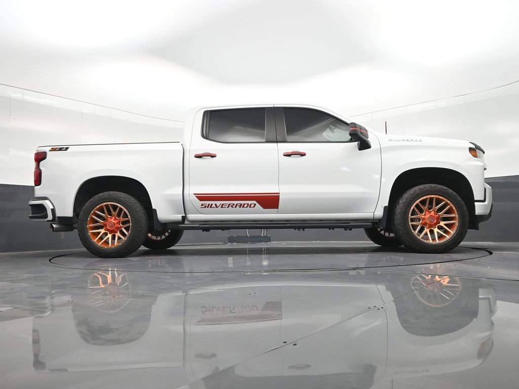 Used 2021 Chevrolet Silverado 1500 Custom RWD image 28