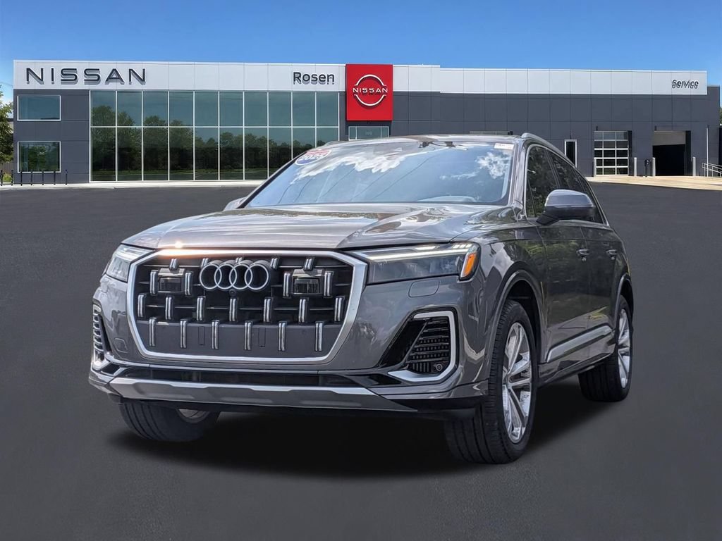 Used 2025 Audi Q7 3.0T Premium Plus AWD/4WD image 7