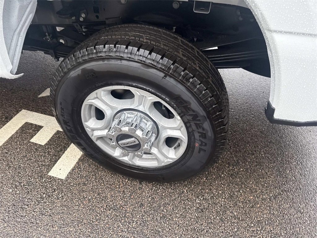 New 2026 Ford F350 XLT image 4