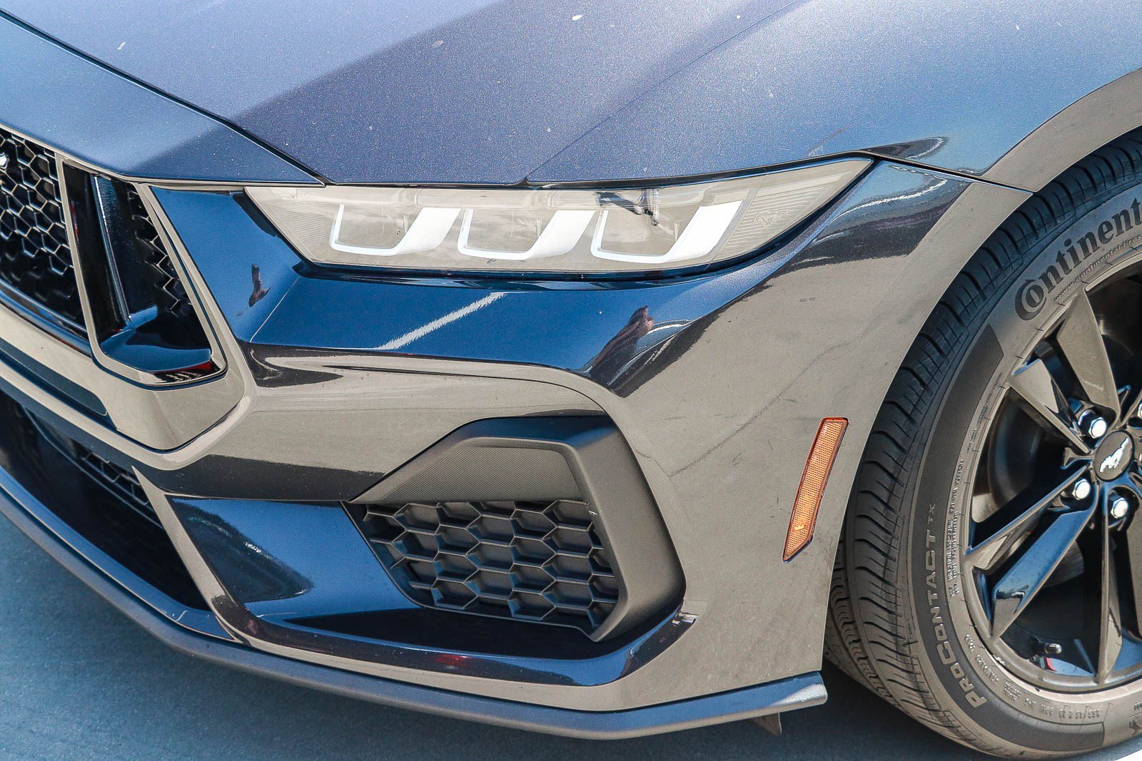 Used 2024 Ford Mustang GT RWD image 11