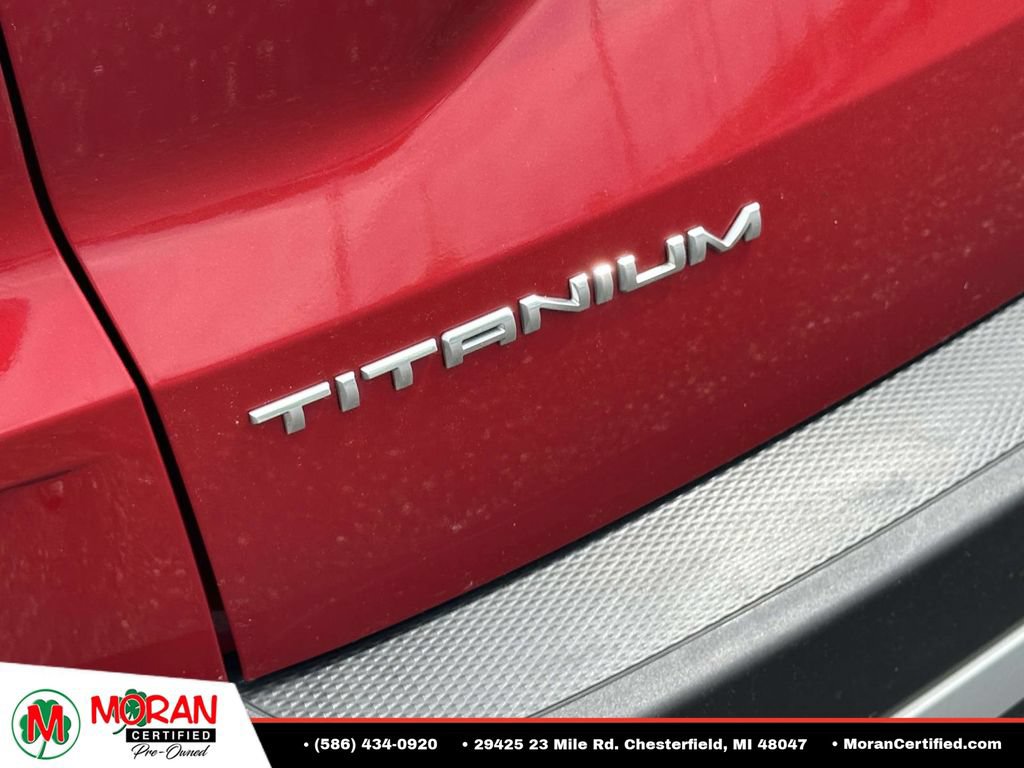 Used 2020 Ford Escape Titanium AWD/4WD image 10
