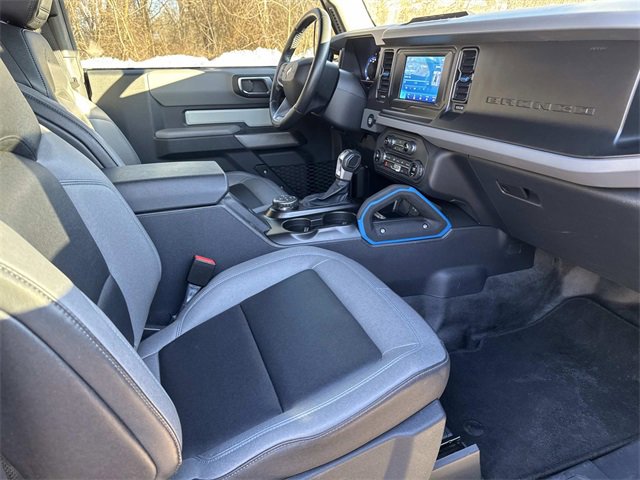 Used 2021 Ford Bronco Black Diamond w/ Sasquatch Package image 27