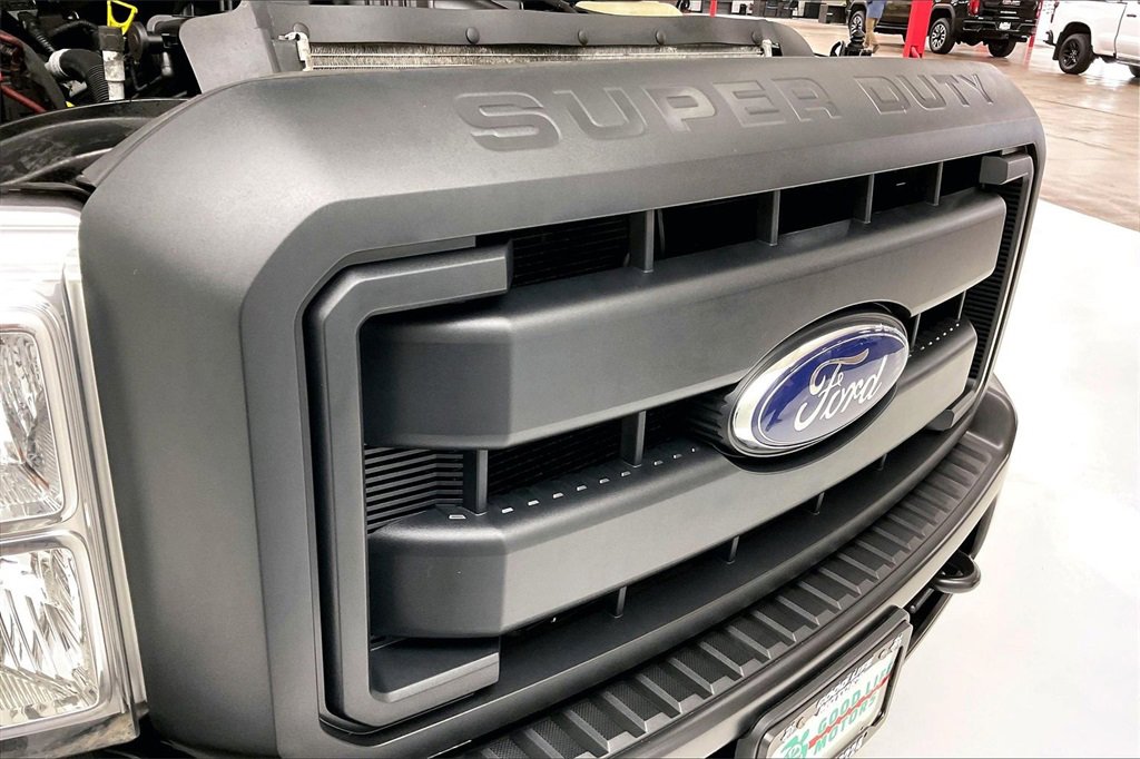Used 2015 Ford F250 XL w/ Power Equipment Group image 23