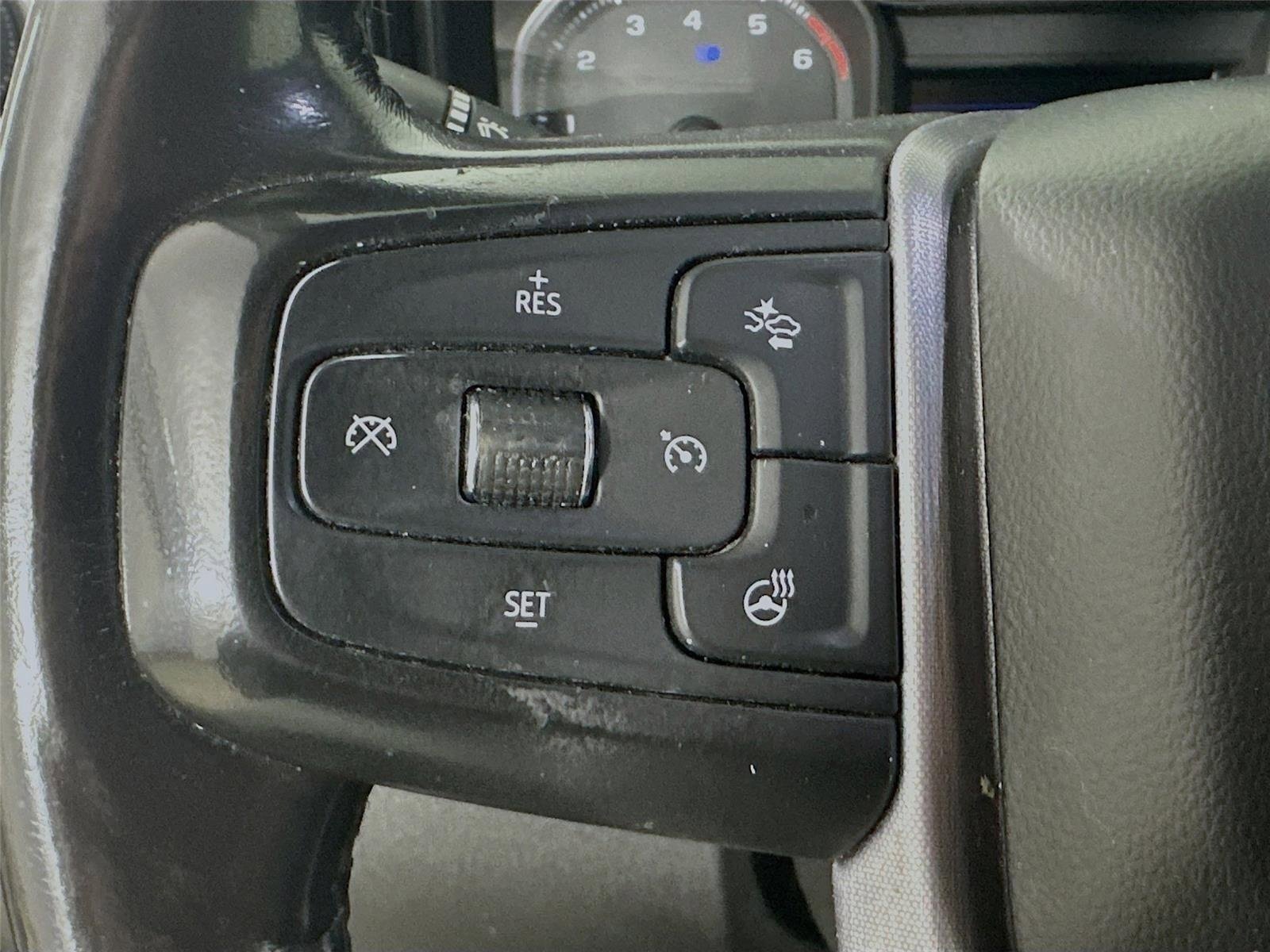 Used 2022 GMC Sierra 3500 SLT w/ SLT Premium Package image 13