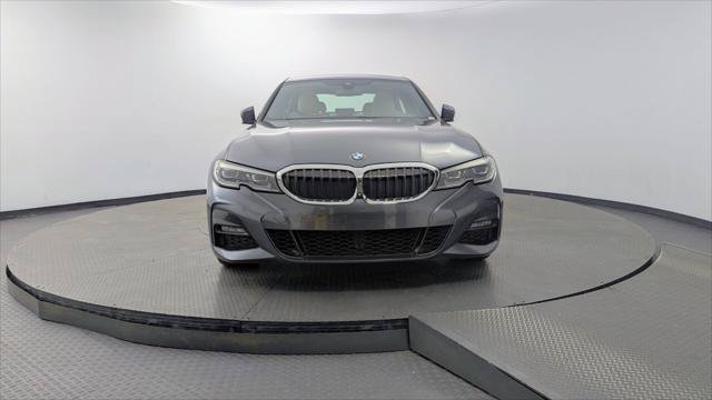 Used 2020 BMW 330i Sedan w/ M Sport Package RWD image 12