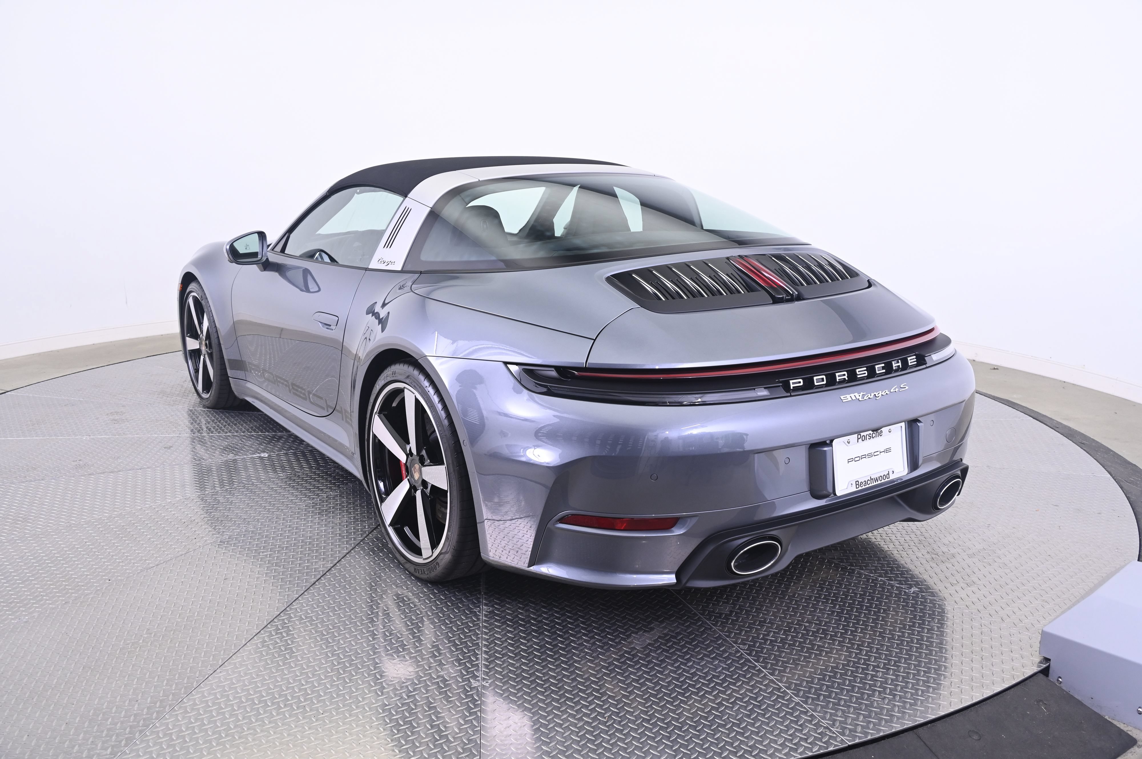 Certified 2026 Porsche 911 Targa 4S AWD/4WD image 13