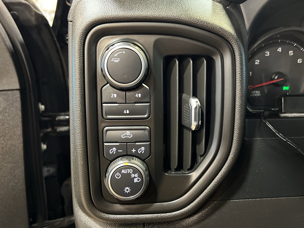 Used 2023 Chevrolet Silverado 2500 Custom w/ Custom Convenience Package image 13