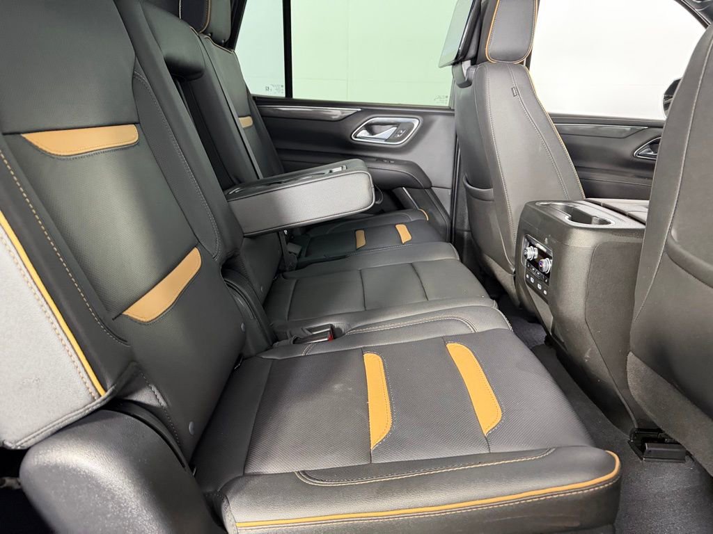 Used 2023 GMC Yukon AT4 w/ AT4 Premium Package image 31