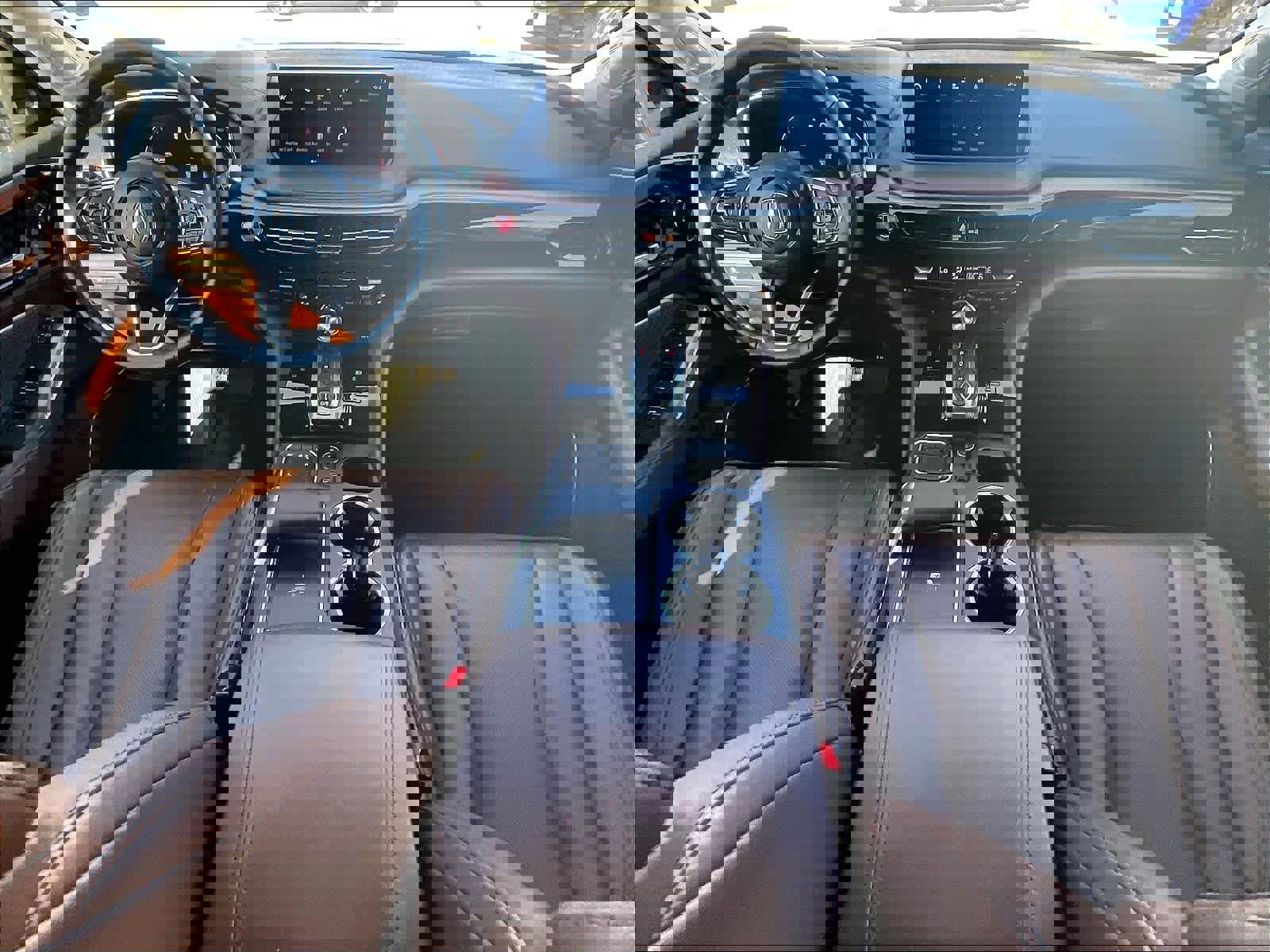 Used 2023 Acura MDX FWD w/ Technology Package image 17