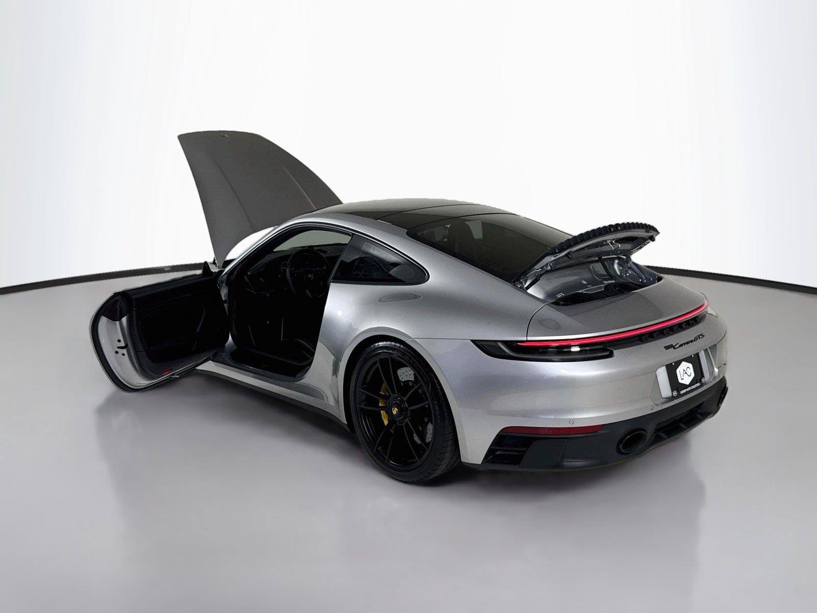Used 2024 Porsche 911 Carrera GTS w/ Premium Package RWD image 37