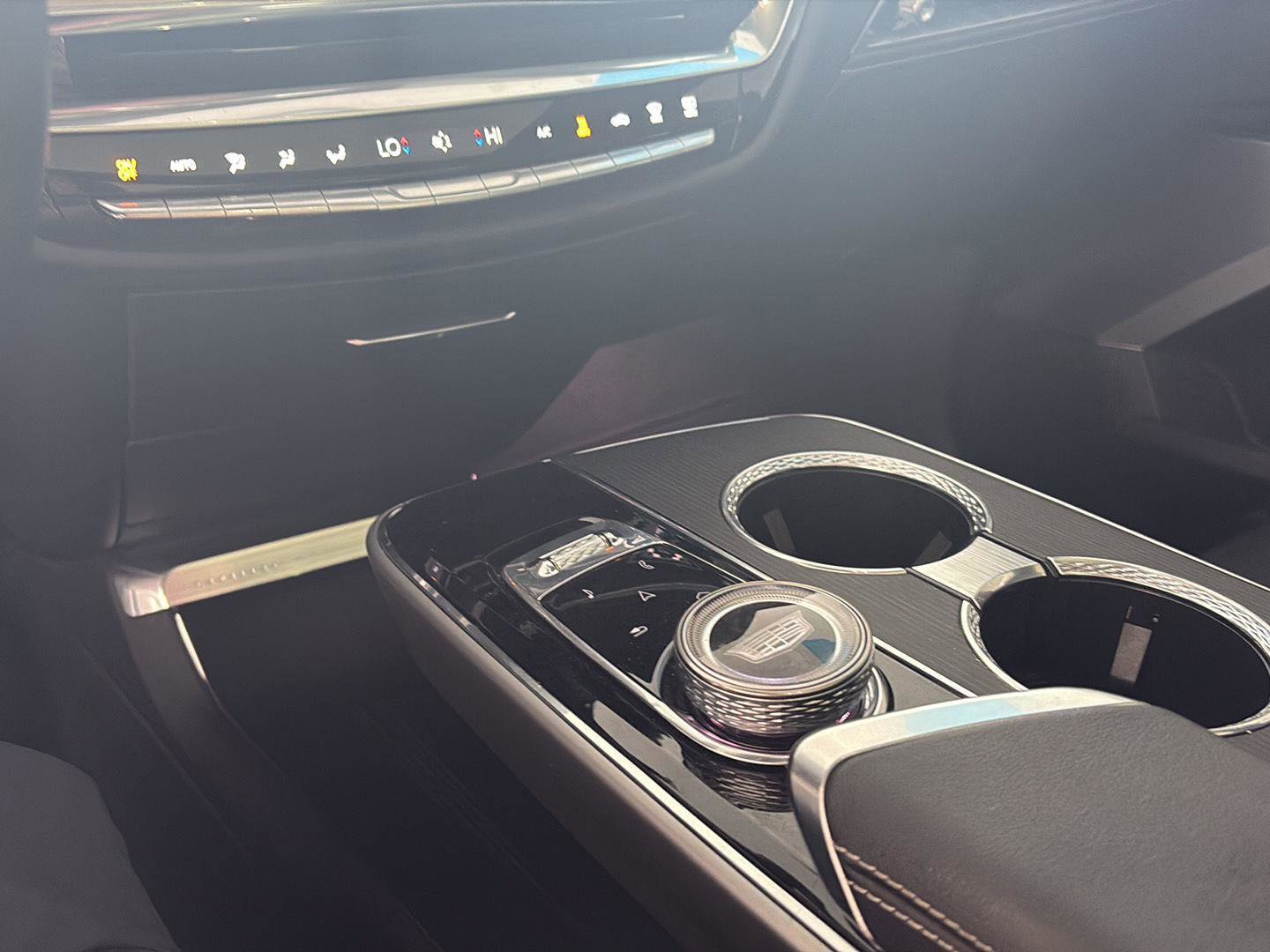 Used 2024 Cadillac Lyriq Sport image 15